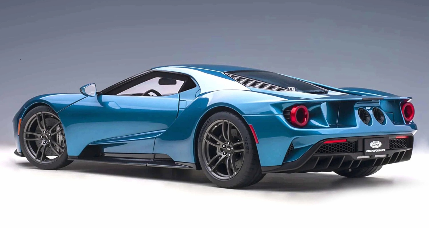 Ford GT 1:12 Autoart